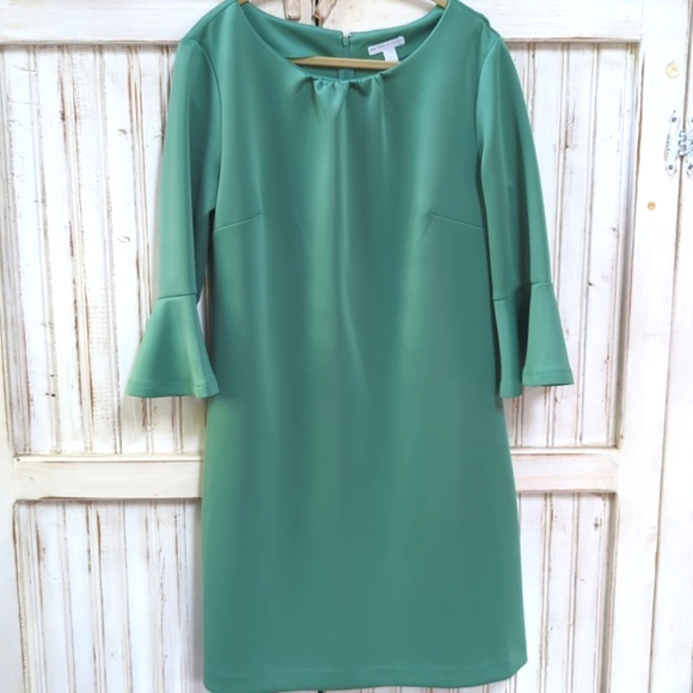 New York& company, sage green shift dress with flared ruffled sleeves. Xl
